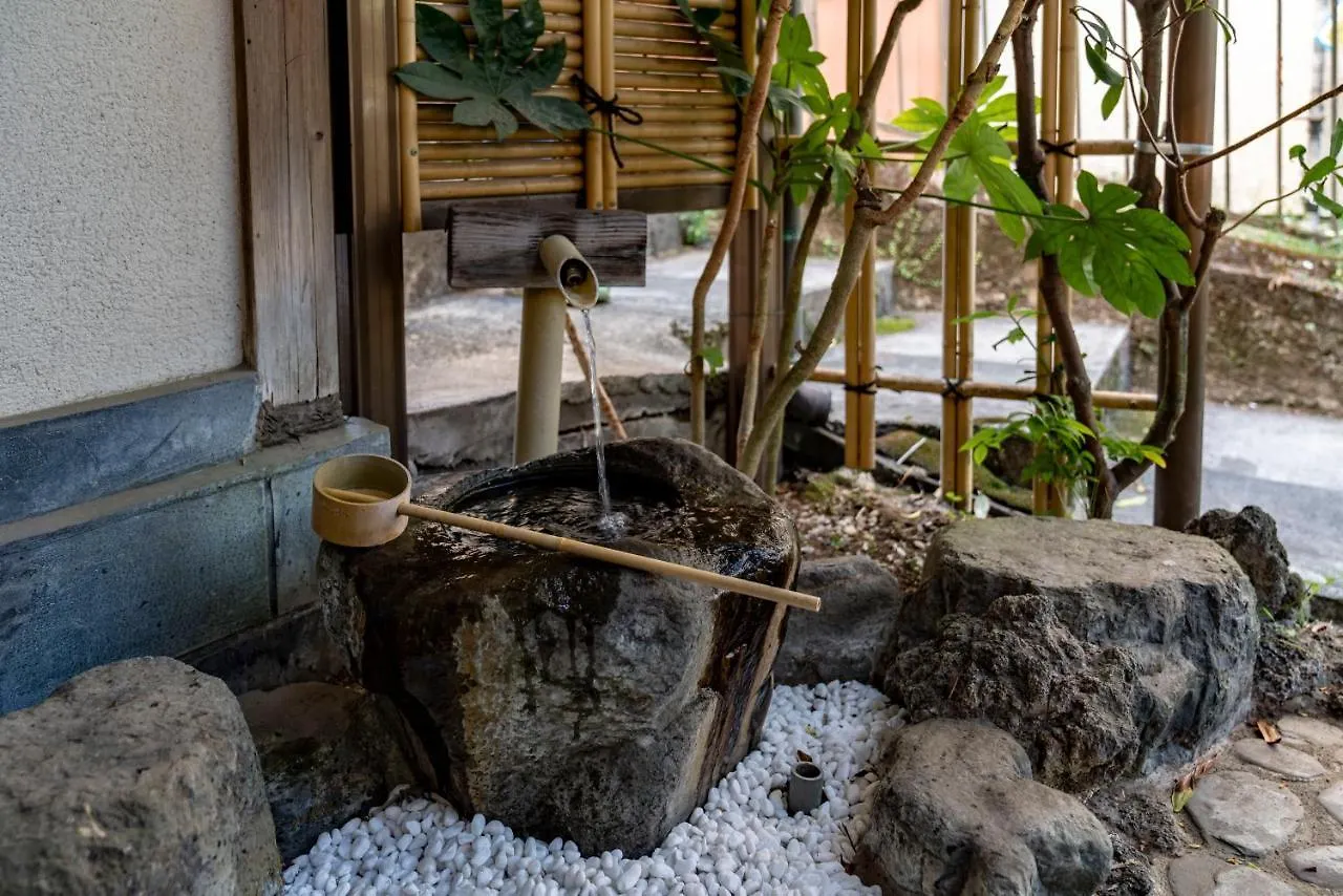 【箱根湯本】日本家屋・箱根湯本駅から徒歩15分、芸者教師の家 בית נופש האקונה