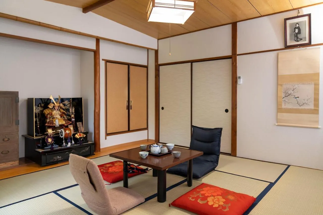 בית נופש 【箱根湯本】日本家屋・箱根湯本駅から徒歩15分、芸者教師の家 יפן